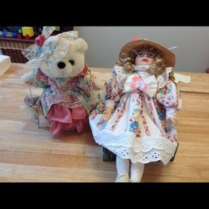 🎉2 for $15 Sale🎉Wimbledon Porcelain Doll Cindy, #3050, Victorian